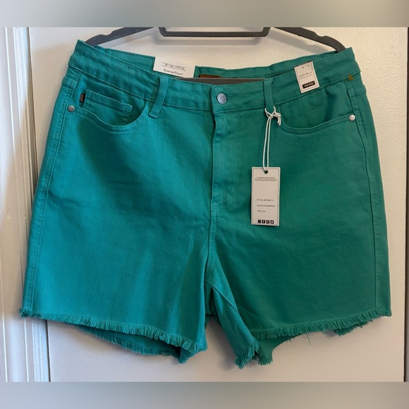 Judy Blue Pants - Judy Blue Vibrant Green Jean Shorts